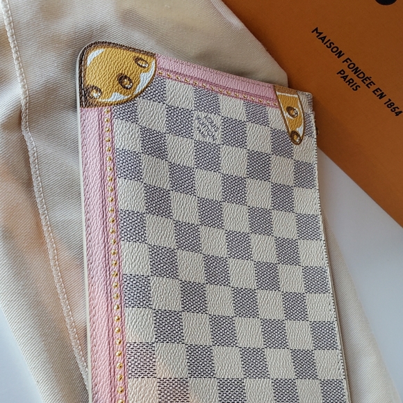 Authentic Louis Vuitton Trunk neverfull clutch - Picture 3 of 8